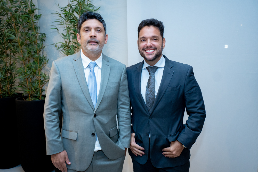 Bruno Queiroz E Caico Borelli