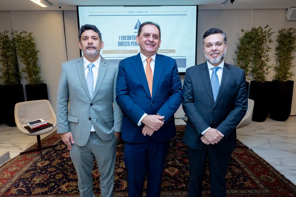 Bruno Queiroz, Reynaldo Soares E Rafael Guedes De Castro