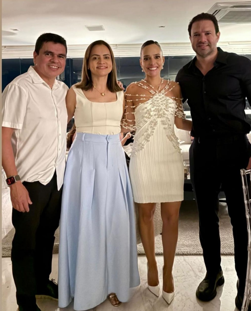 Chagas Vieira, Roberta Braga Vieira, Gabriella Ventura E Leo Couto
