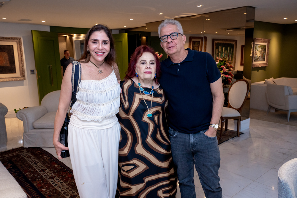 Cristiane Farias, Ítala Ventura E João Farias Júnior