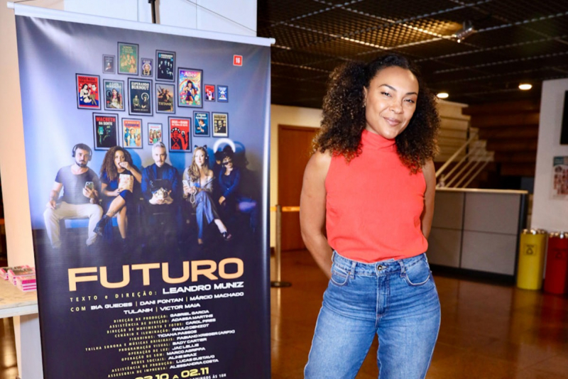 Cena carioca - Estreia do espetáculo “Futuro” movimenta o Teatro Firjan SESI Centro, no Rio de Janeiro