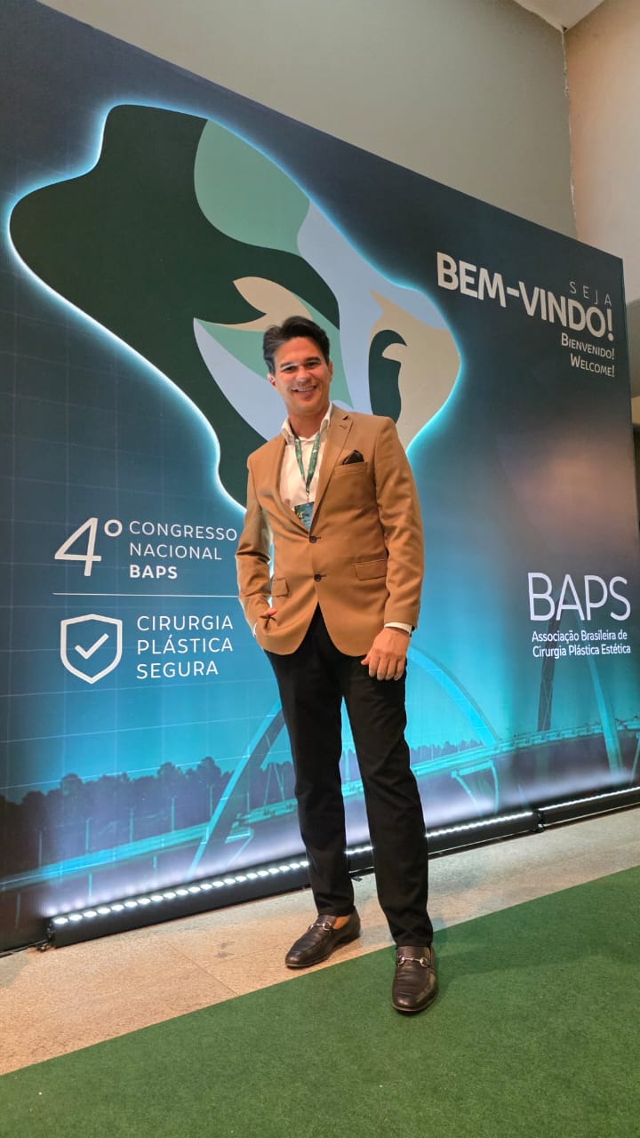 Dr. Davi Pontes participa de um dos maiores eventos de cirurgia plástica estética da América Latina