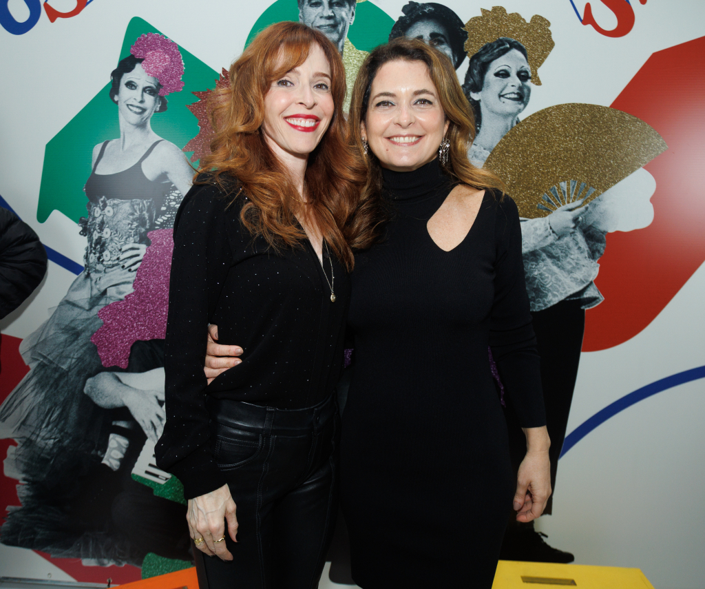 Debora Evelin E Claudia Abreu