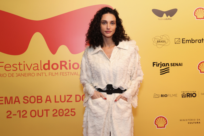 Noite de Estrelas - Festival do Rio 2025 abre com glamour e grandes nomes do cinema brasileiro