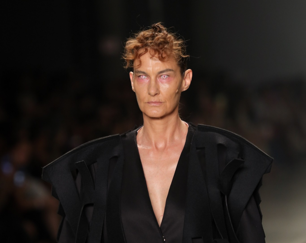 Desfile De Leandro Castro (6)