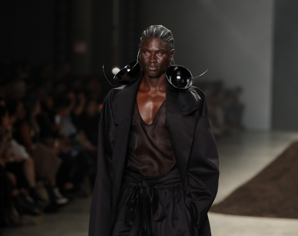 Desfile De Leandro Castro (7)