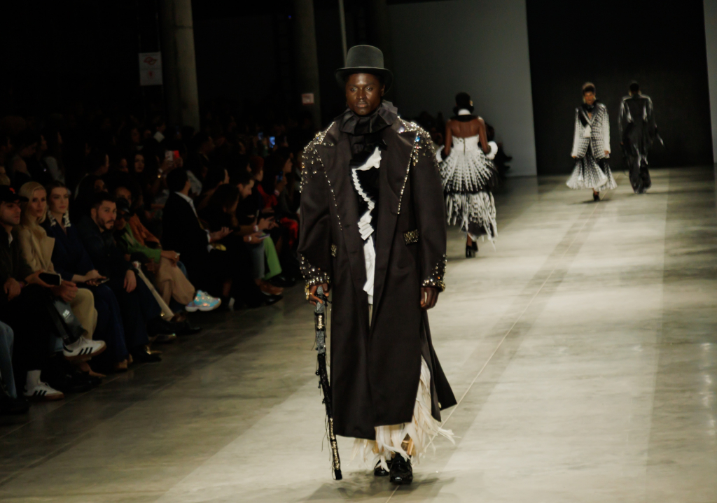 Desfile Do Apartamento 03 (2)