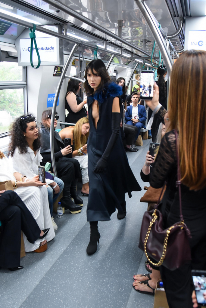 Desfile Glória Coelho 15102