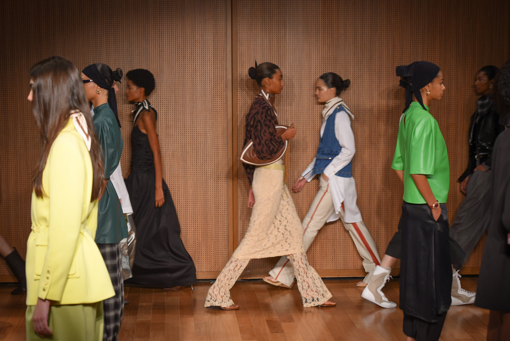 Desfile Lilly Sarti 15620