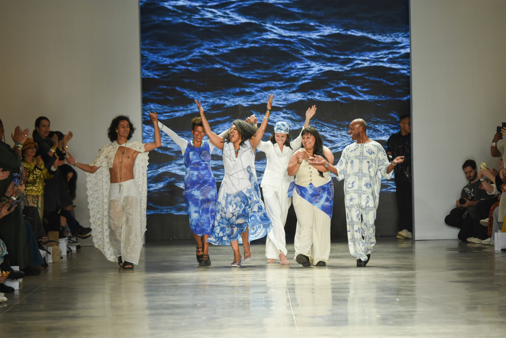 Desfile Santa Resistência (1)