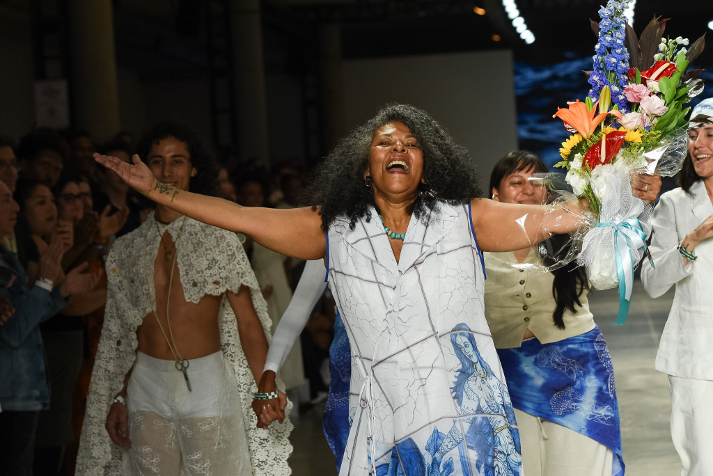 Desfile Santa Resistência (5)