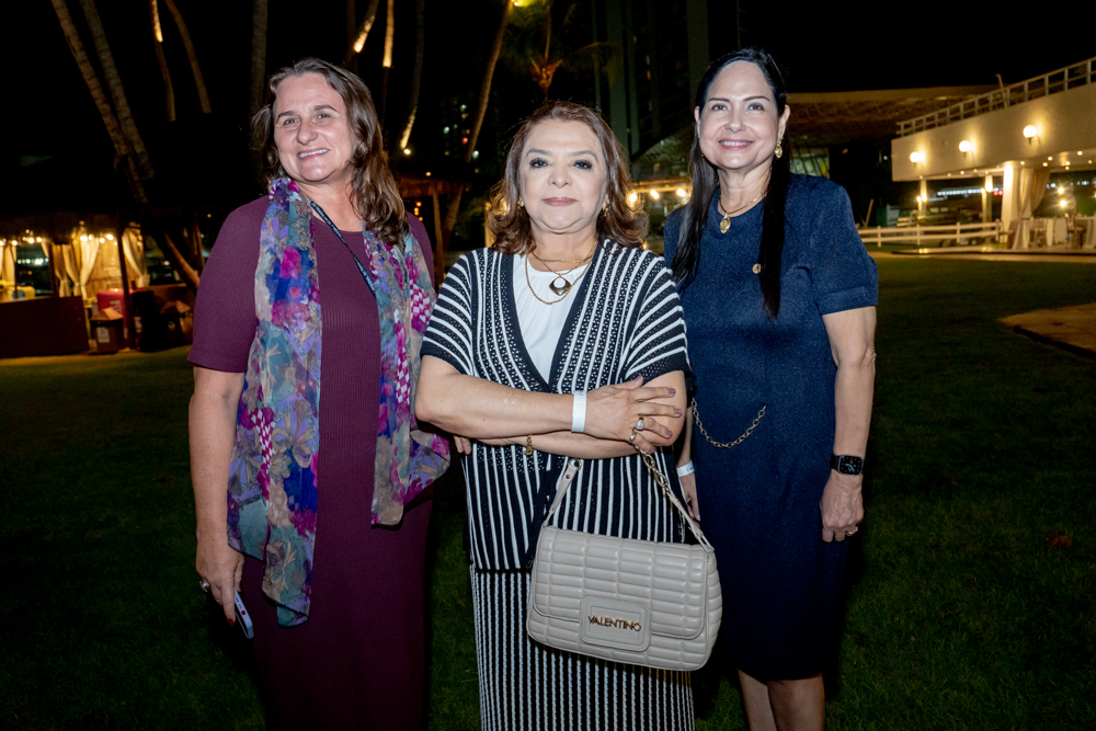 Deven Miller, Roseli Alencar E Neiara Frota