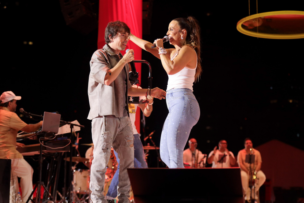 Di Ferrero E Ivete Sangalo