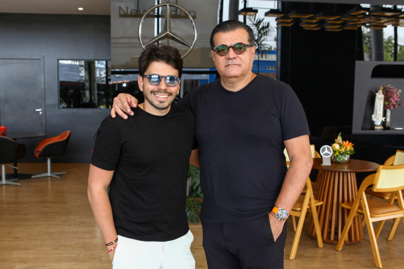 Experiência premium - Mercedes Family Experience combina tecnologia, sofisticação e performance na Newsedan Mercedes-Benz