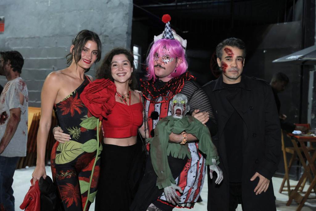 Elenco De Eta Mundo Bom