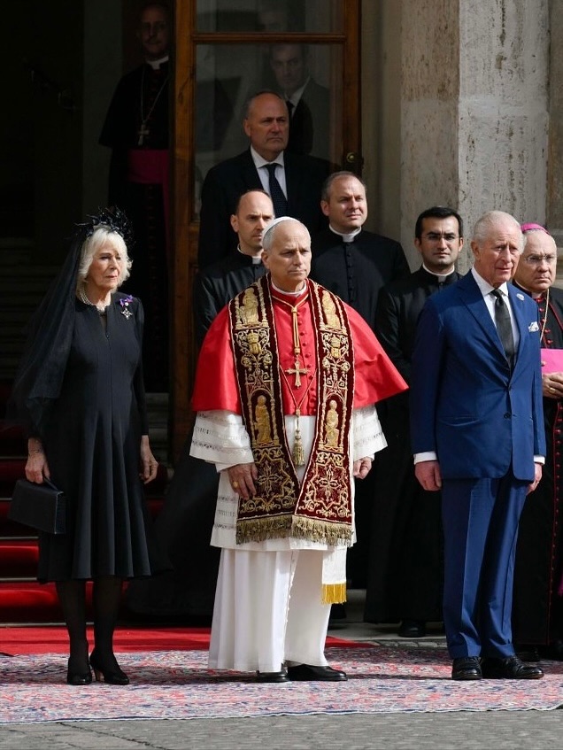 Encontro Do Rei Charles Iii E O Papa leão Xiv No Vaticano (2)