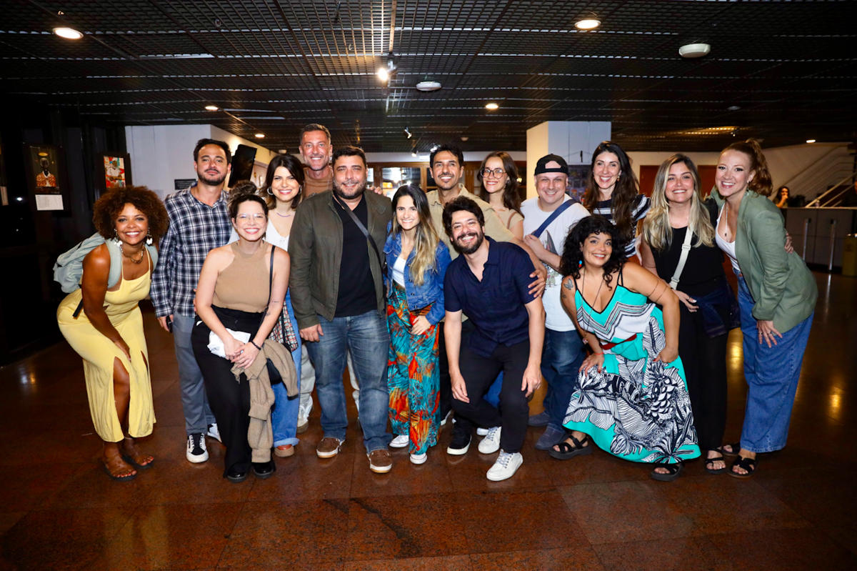 Estreia do espetáculo “Futuro” movimenta o Teatro Firjan SESI Centro, no Rio de Janeiro