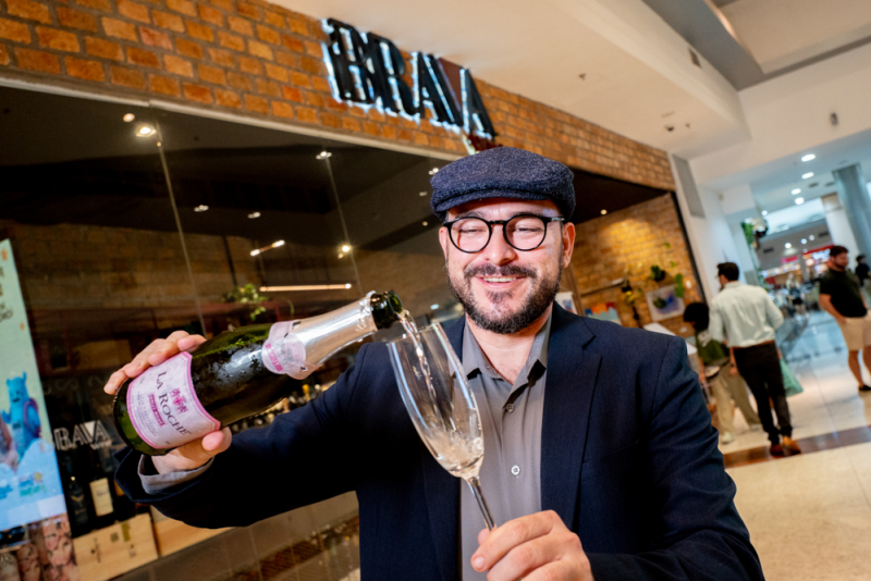 Encontro sensorial - Jantar às cegas da Brava Wine combina vinhos, essências e surpresas no Iguatemi Bosque