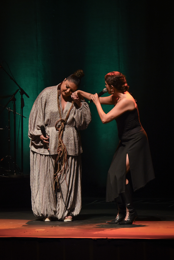 Fabiana Cozza E Céu