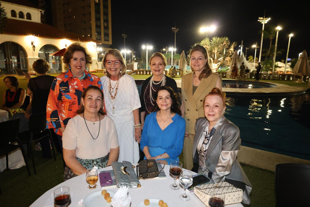 Fatima Parente, Sarah França, Suely Machado, Leda Maria, Bia Jucá, Lourdinha Leite Barbosa E Eliane Machado