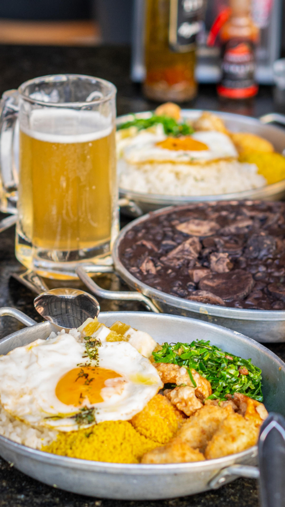 Feijoada Na Cervejaria Turatti