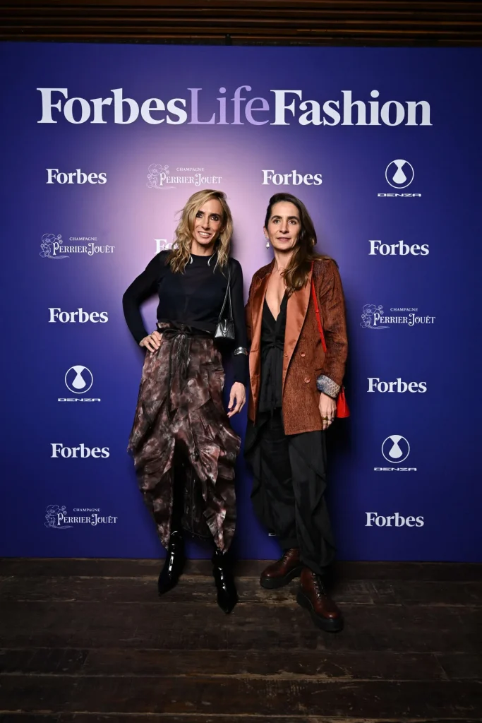 Fernanda E Renata De Goeye