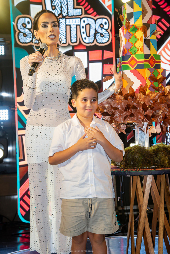 Fernanda Sena E Bento Santos