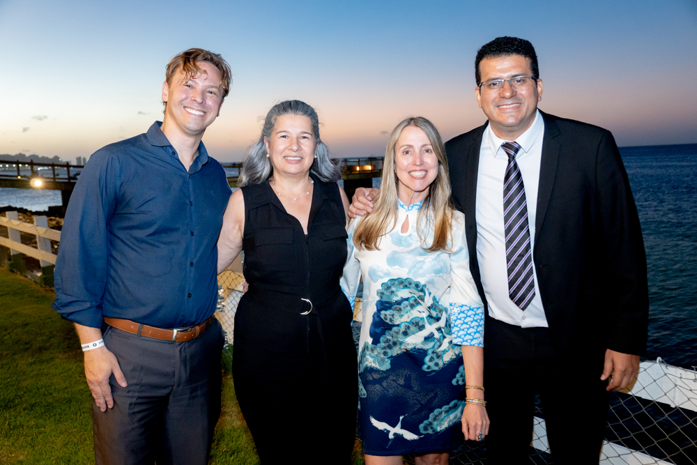 Fernando Brescia, Ana Maria Oliveira, Célia Diniz E Ebert Silva