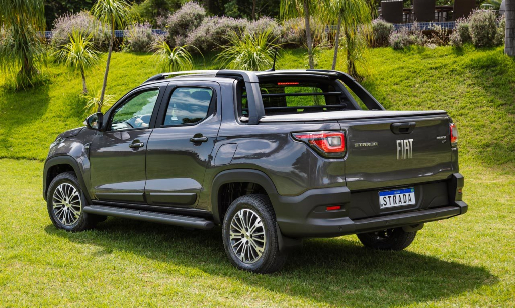 Fiat Strada Ranch Cvt 12 1280x768