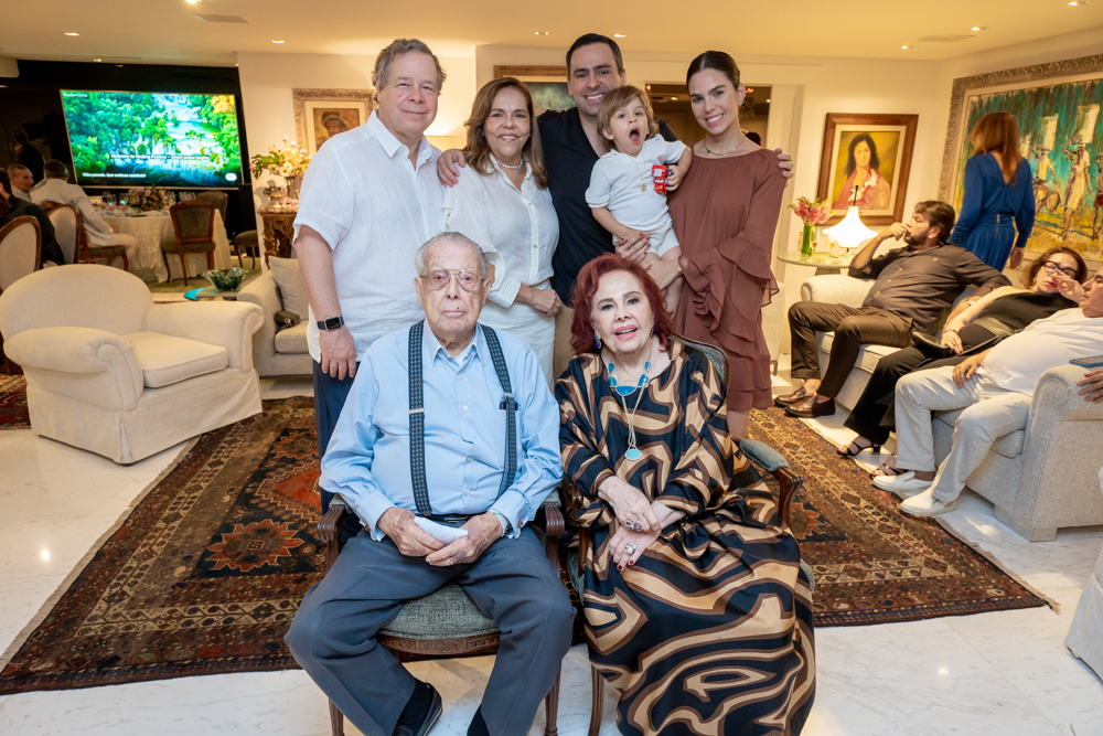 Francisca, Ailza, Rodrigo E Francisco Ventura, Alice Diniz, Edson E Ítala Ventura