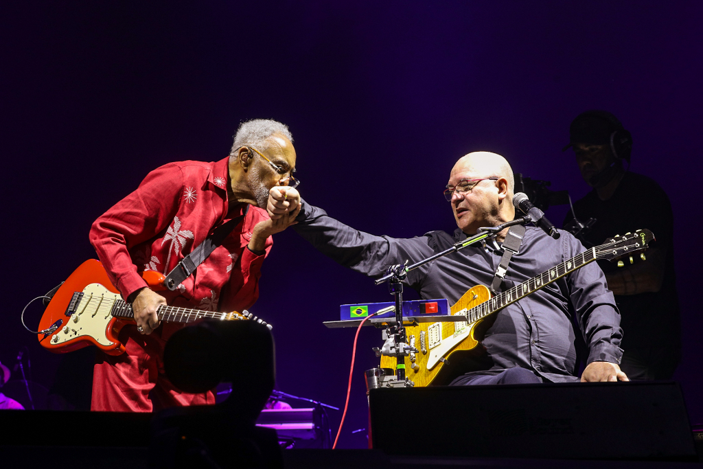 Gilberto Gil E Paralamas