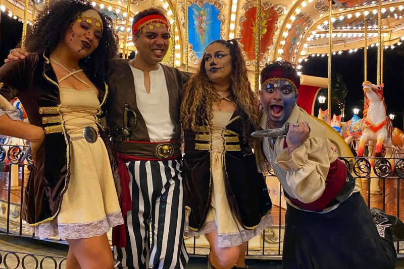 Beach Park entra no clima do Halloween com shows e atrações para as crianças na Vila Azul do Mar Beach Park entra no clima do Halloween com shows e atrações para as crianças na Vila Azul do Mar