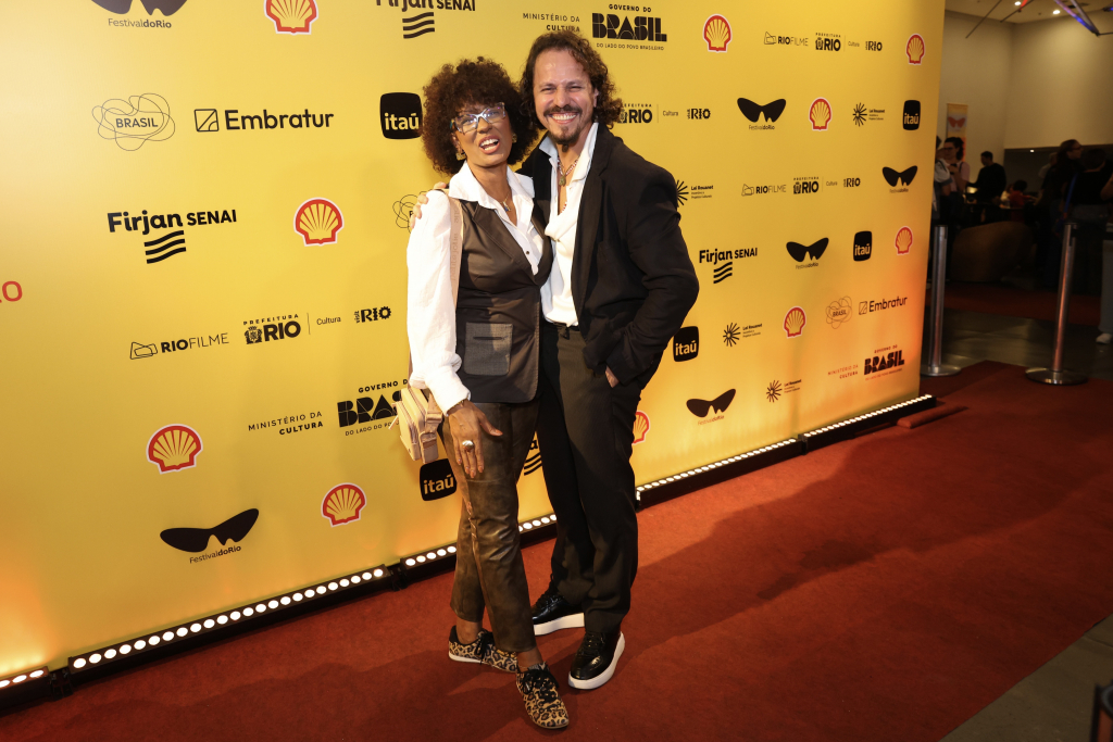 Isabel Fillardis E Well Aguiar