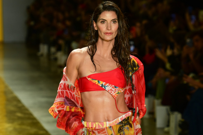 Passarela histórica - São Paulo Fashion Week N60 celebra 30 anos com retorno das top models