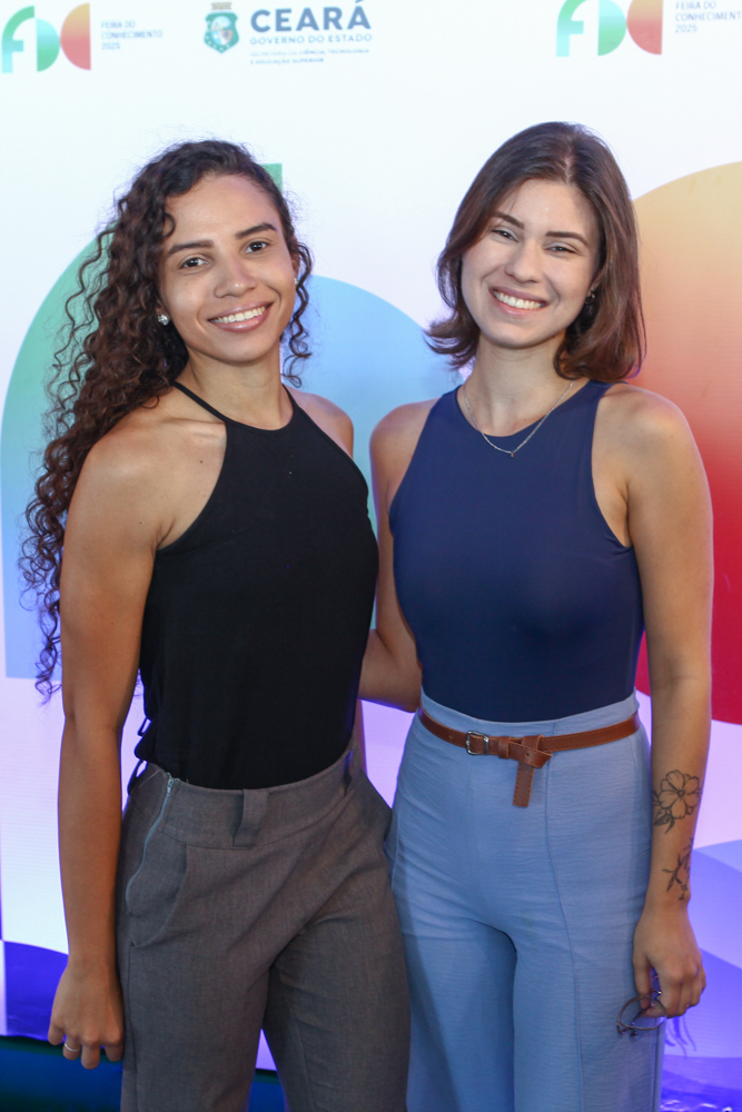 Ivna Barbosa E Monalisa Carneiro