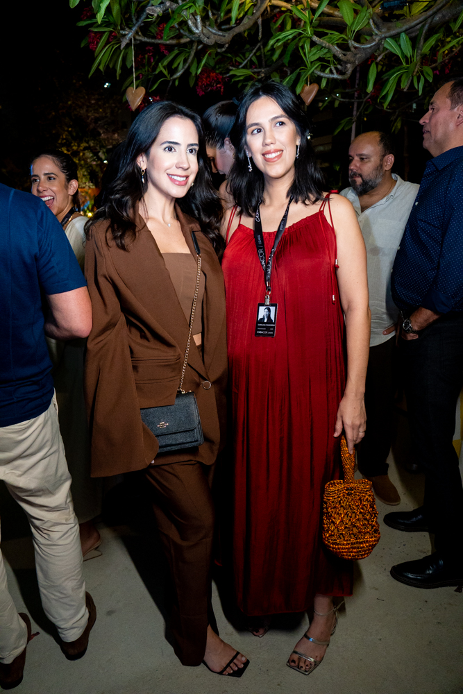 Joana Figueiredo E Carolina Figueiredo (1)