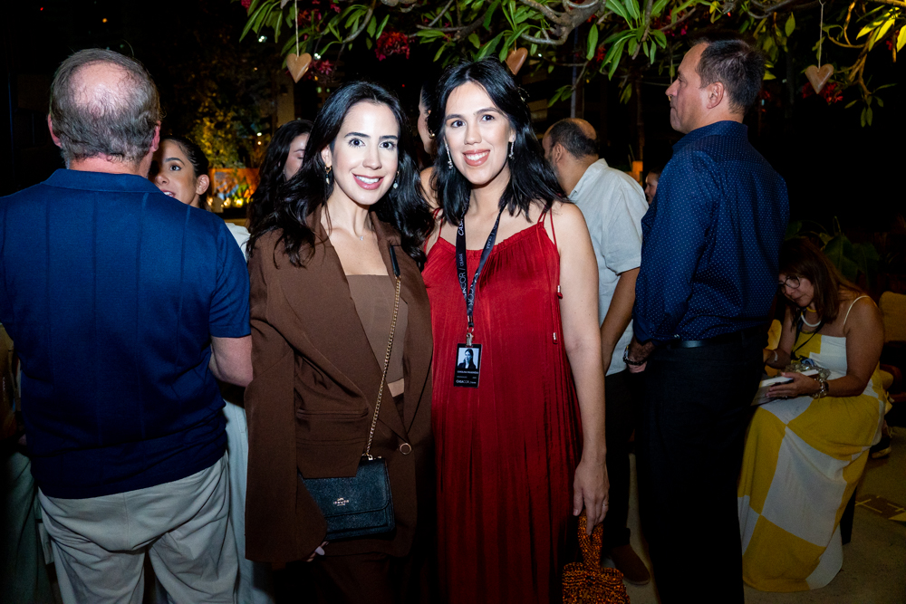 Joana Figueiredo E Carolina Figueiredo (3)