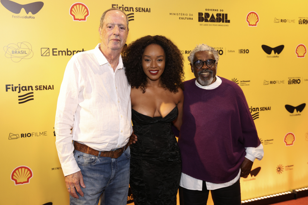 Larissa Nunes, Romeu Evaristo E Sergio Rezende