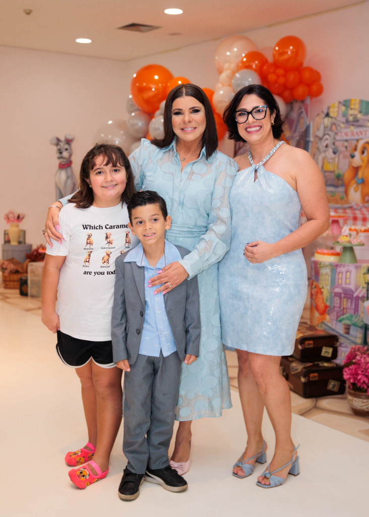 Laura, Miguel, Mara Maravilha E Valeska Sostenes