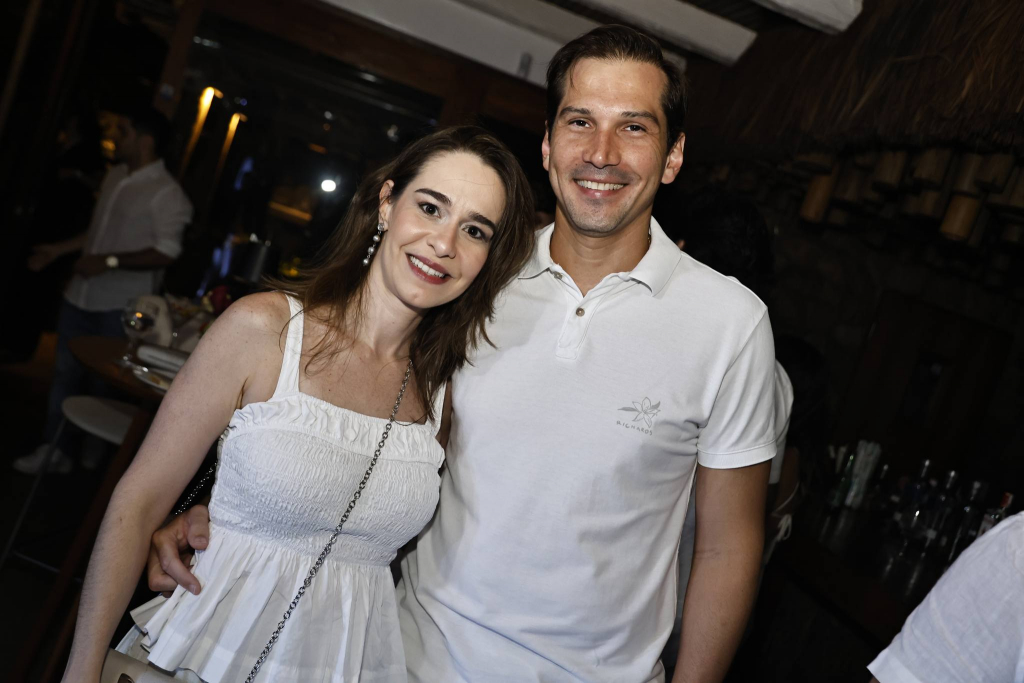 Letícia E Leonardo Brito