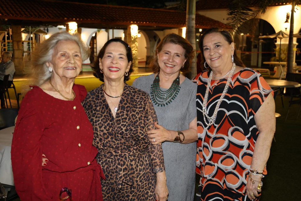 Leuda Moreira, Ana Cristina Miranda Fiuza, Valdizia Costa Souza