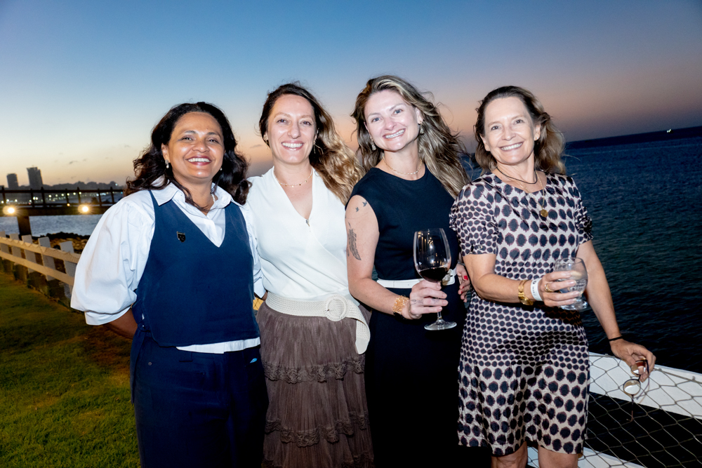 Lilia Souza, Luciana Corso, Camila Frigo E Maristela Pellenz
