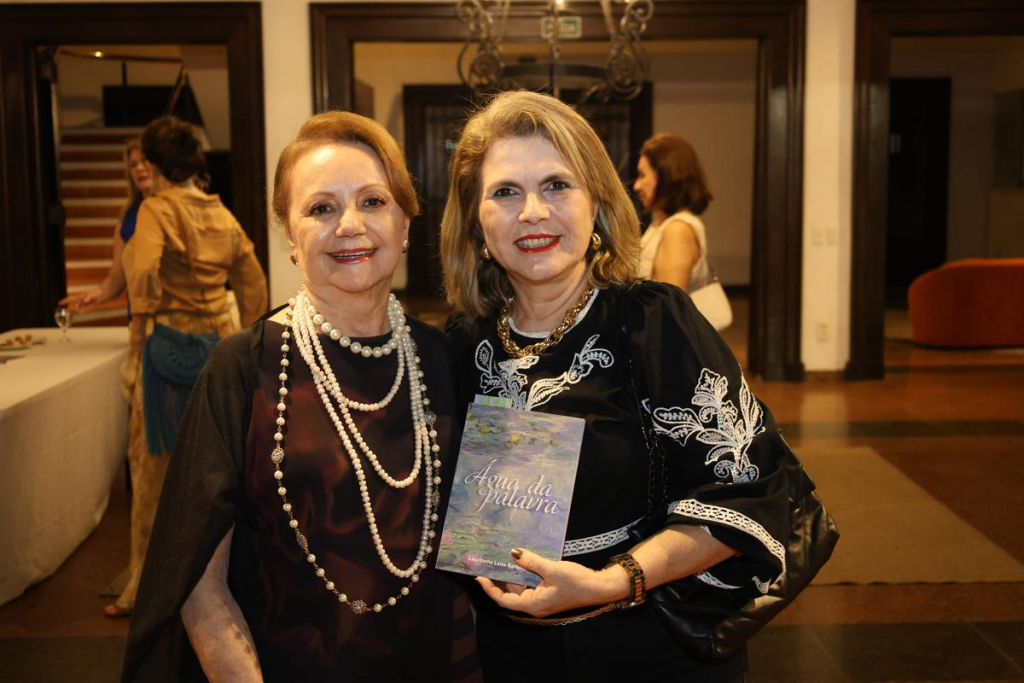 Lourdinha Leite Barbosa E Aila Sampaio