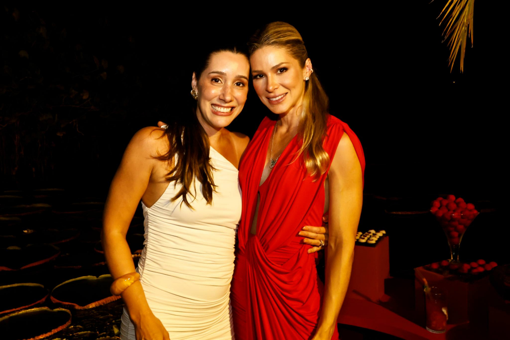 Manu Nogueira E Bruna Waleska Frota