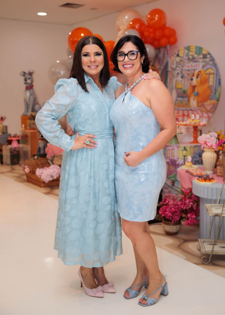 Mara Maravilha E Valeska Sostenes