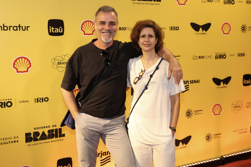 Marcelo Valle E Esposa