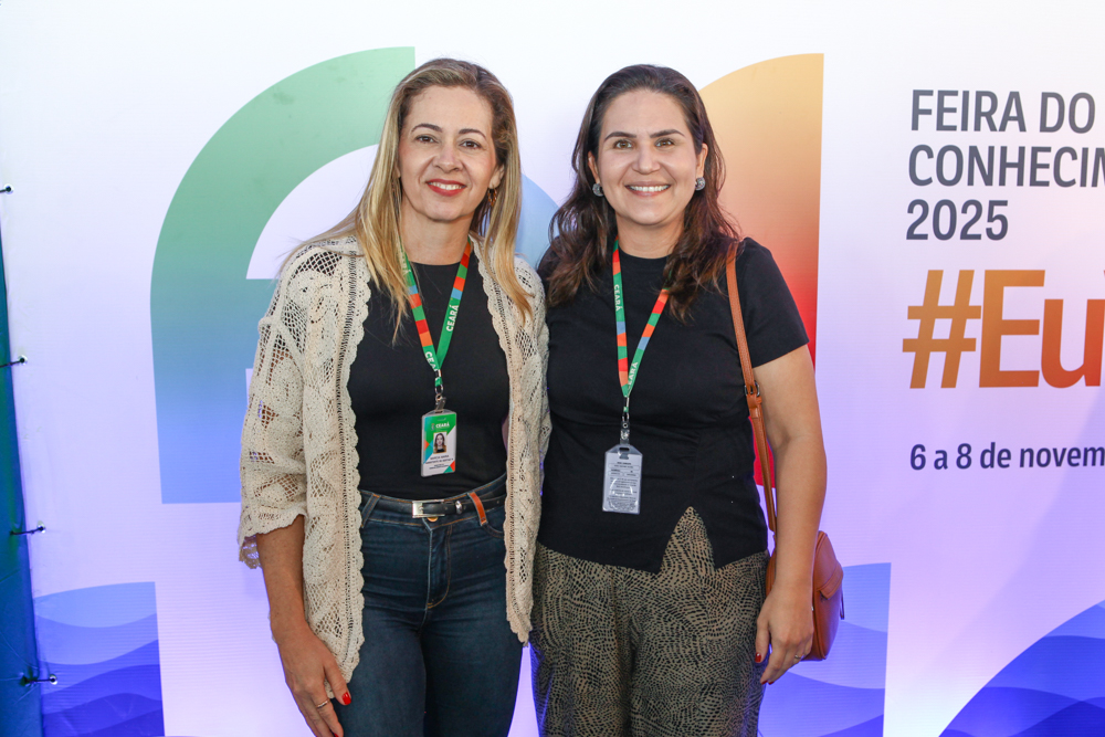 Marcia Maria E Sarah Monteiro (1)