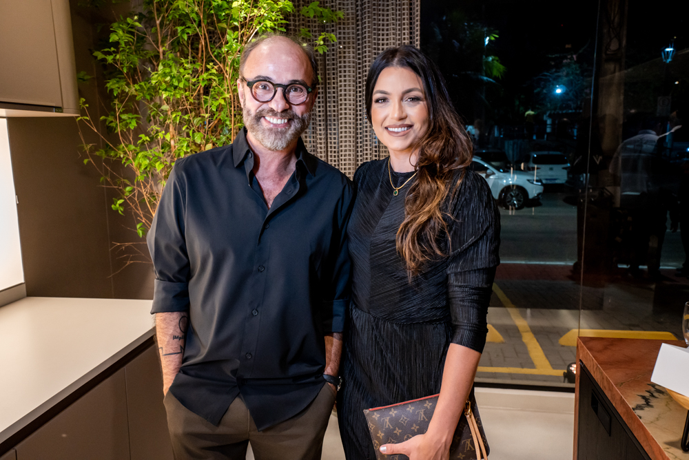 Marcus Novais E Larissa Perna