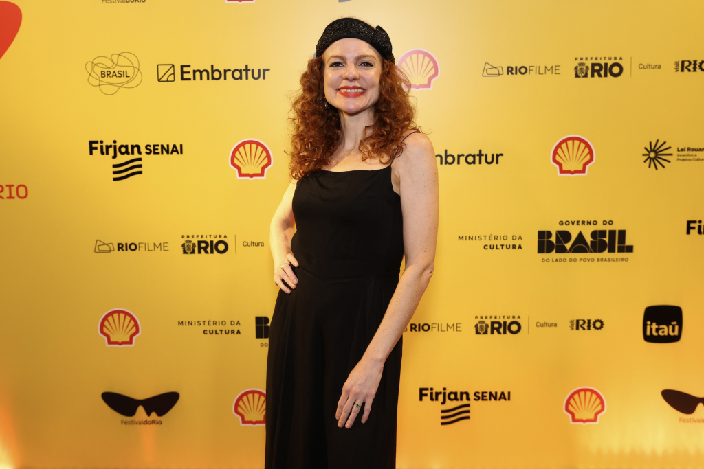 Maria Eduarda De Carvalho