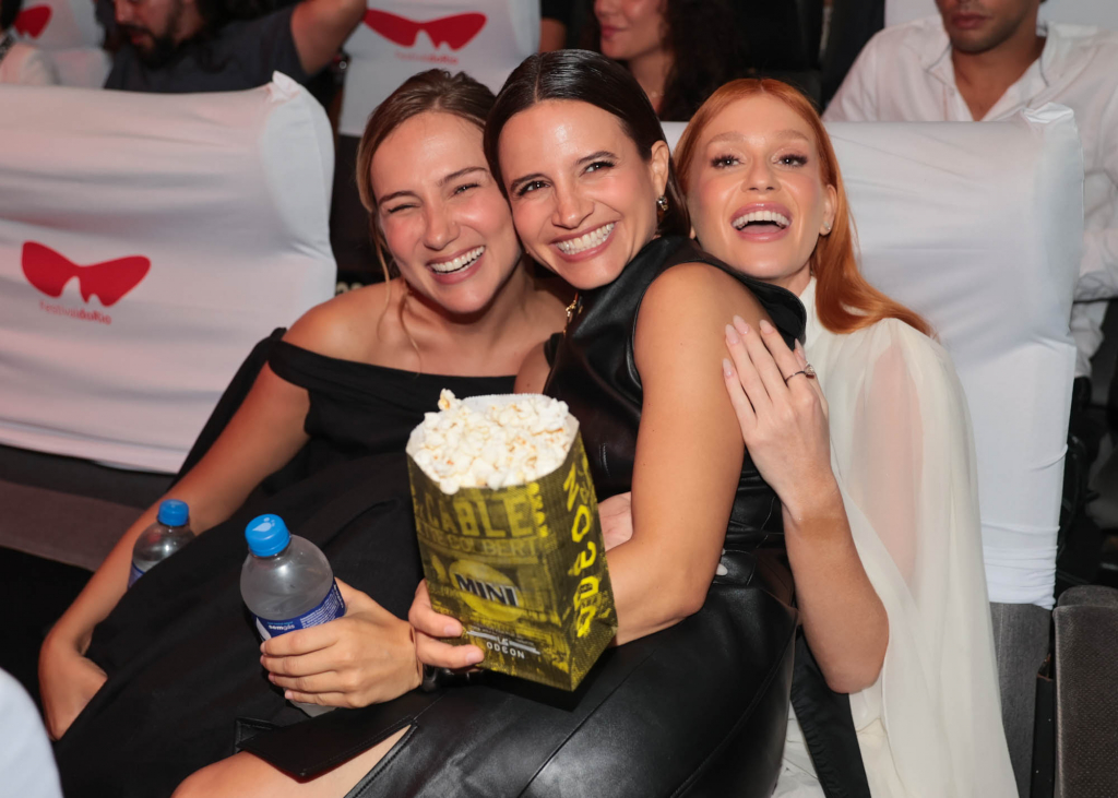 Marina Ruy Barbosa, Bianca Comparato E Carol Garcia